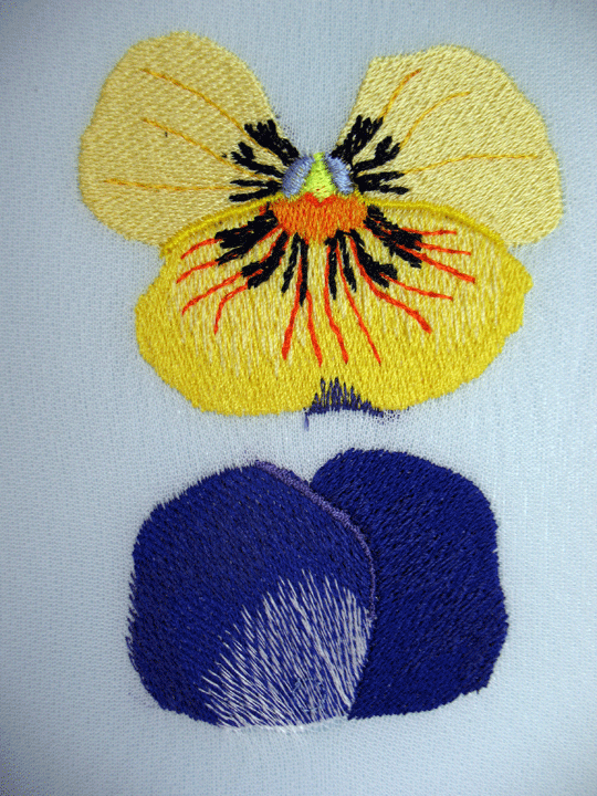 pansy-flower-stitch-out